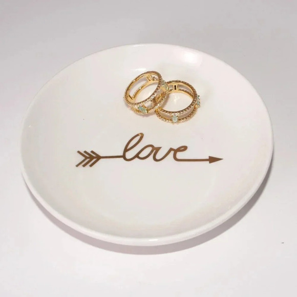 5/$20‎ KEVIA STYLE love trinket dish, new - Picture 1 of 3